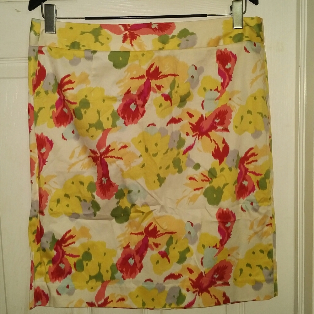 J Crew Factory Floral Pencil Skirt